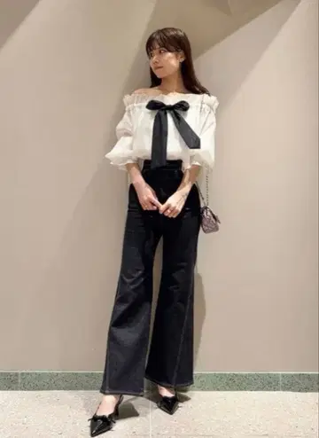 sustainable 스트레치 플레어 데님 팬츠 snidel 스나이델