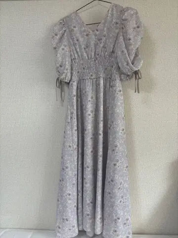 트란테안 꽃무늬 카슈쿨풍 원피스