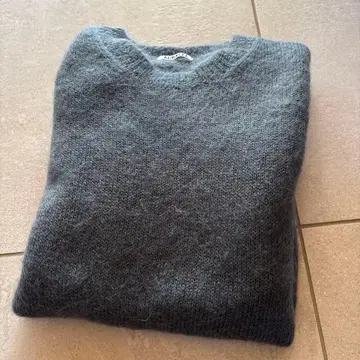 AURALEE 새상품 블루 그레이 모헤어 울 크루넥 스웨터 새상품급
