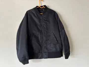 [ 새상품 ] UNIQLO MA-1 블루종 블랙 L