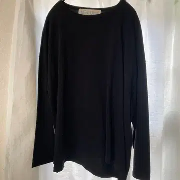 미디우미 티셔츠