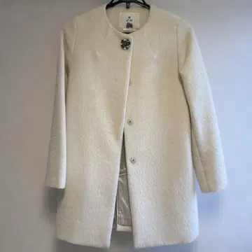 ef-de 화이트~아이보리 롱 코트