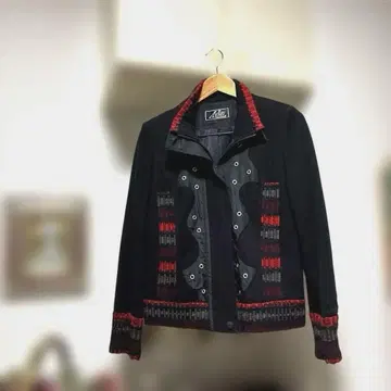 새상품급 에이코 콘도 자켓 사이즈 44