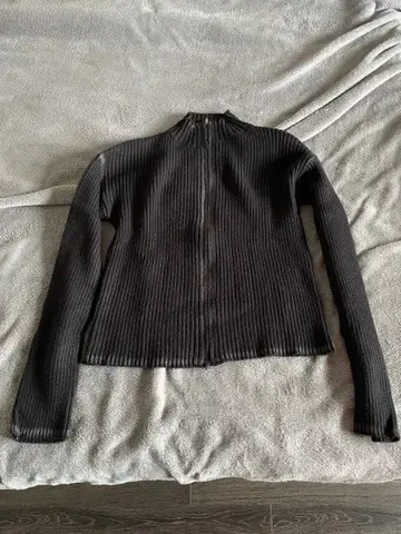 hype/헤이프/리브 하이넥 스웨터