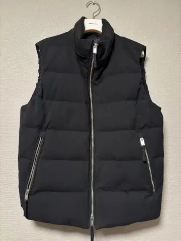 [ 417EDIFICE ] 블랙 다운 베스트 탈부착 가능 후드