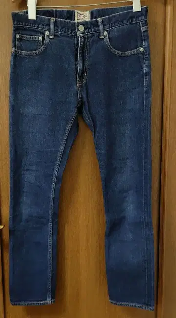 더 더퍼 오브 세인트 조지 진스