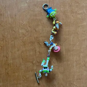 토이스토리 목걸이