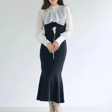 SNIDEL 스퀘어 칼라 도킹 니트 원피스/BLK / F