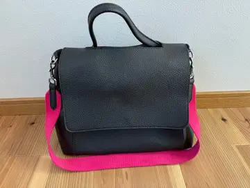 숄더백 핑크 스트랩 포함