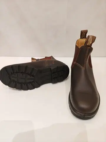 (새상품) Blundstone 브라운 사이드 고어 부츠 550