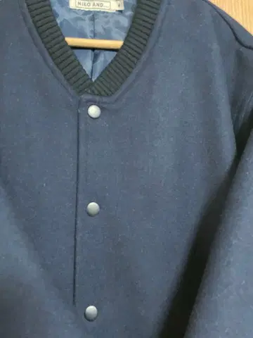 니코앤드 스타디움 점퍼풍 울 코트 네이비 사이즈 4