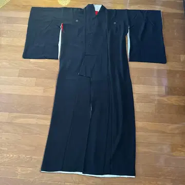 상복 블랙 꽃 자수