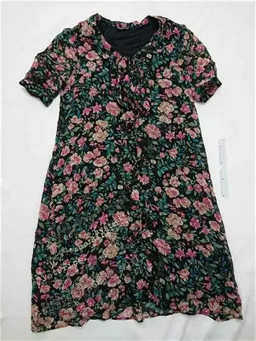 히스테릭스 꽃무늬 실크 혼방 원피스 블랙 계열 프리 사이즈