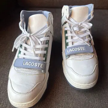 LACOSTE 중고품 대방출 LACOSTE 화이트 하이컷 스니커즈
