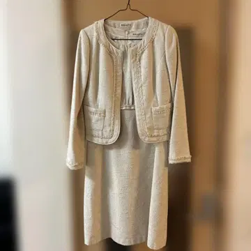 BRIGITTE 베이지 자켓 드레스 세트