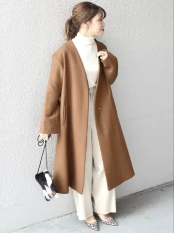 새상품급 SHIPS 쉽스 BELLANDI 노라펠 코트 SUPER130