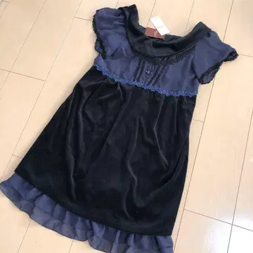 새상품 엑시즈팜 레트로 컬러 배색 드레스