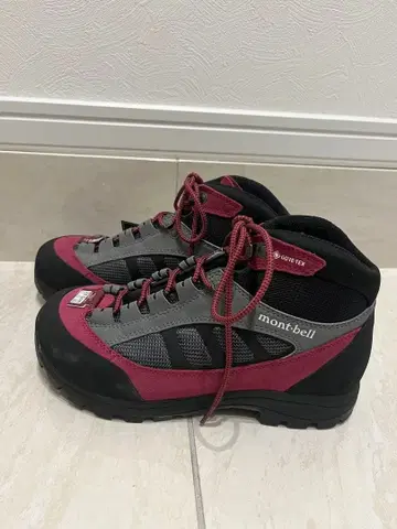 몽벨 고어텍스 여성용 등산화 24.5cm