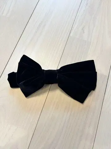 스텔라 할리우드의 터번입니다.