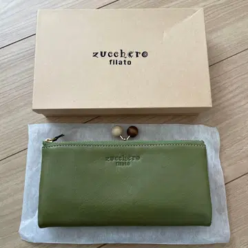 새상품 zucchero filato 가마구치 장지갑 박스 있음