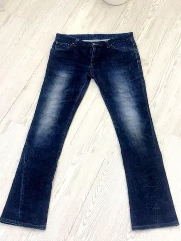 토네이도 마트 청바지