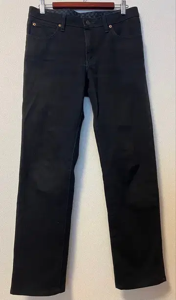 EDWIN 블랙 데님 503 스트레이트