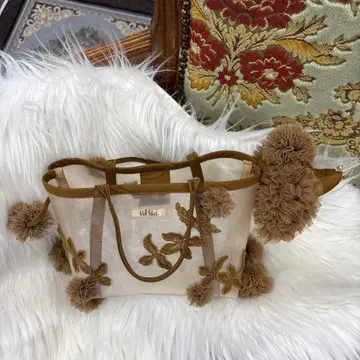 Bel Paci 꽃무늬 자수 숄더백