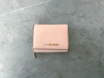 [ 새상품급 ] MICHAEL KORS 핑크 3단 폴더형 지갑