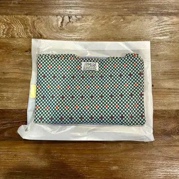 House on the Hill Parent Bag Checker