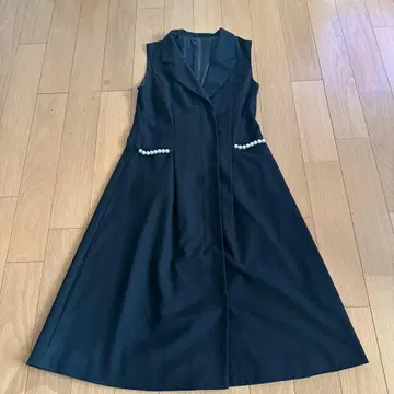 펄 장식 슬리브리스 롱 베스트