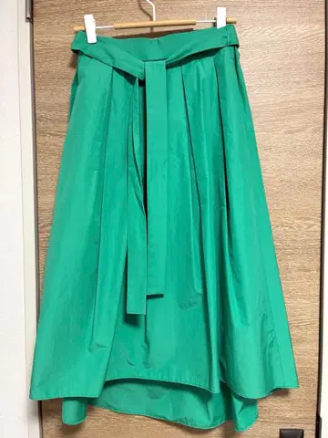 그린 플레어 스커트 사이즈 36