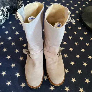 라이트 그레이 스웨이드 엔지니어 부츠