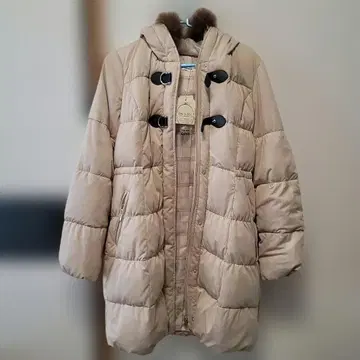 Rew de Rew 후드 부착 베이지 다운 자켓 M 사이즈