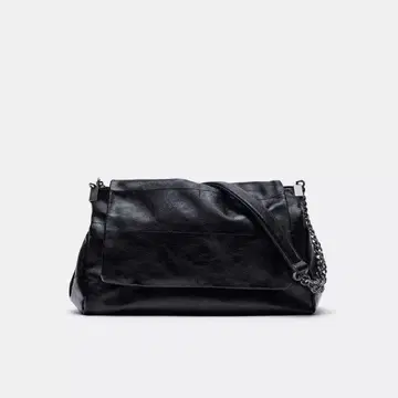 ZARA 락 플랩 숄더백