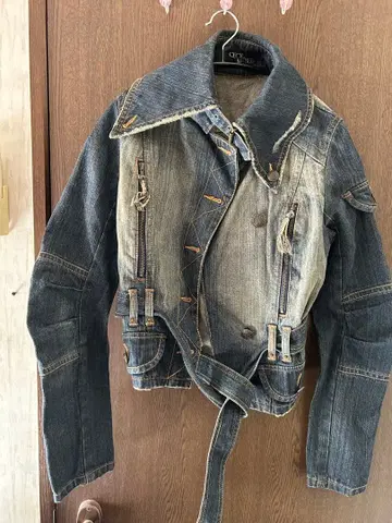 CECIL McBEE 데님 자켓 지퍼 포함