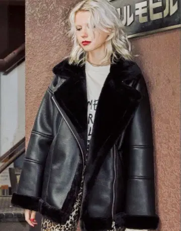 [ 가격 인하 ] jouetie 에코 무스탕 라이더 자켓 가죽 M 사이즈