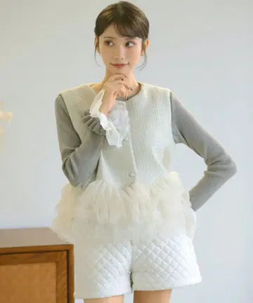 [ 새상품 ] meraki 튤프릴 트위드 베스트