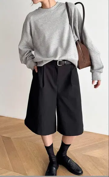 El mar 컴팩트 쭈리 크루넥 트레이닝복