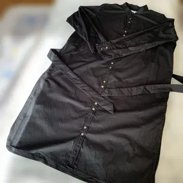 새상품 UNIVERSAL TISSO 셔츠 원피스