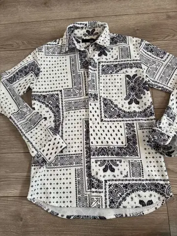 오르테가 무늬 코튼 셔츠