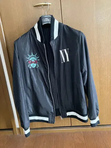 glamb NY 리버서블 스타디움 자켓 size 2