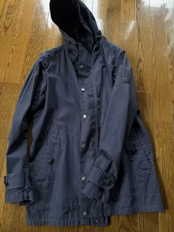 AIGLE 네이비 마운틴 후드티 M