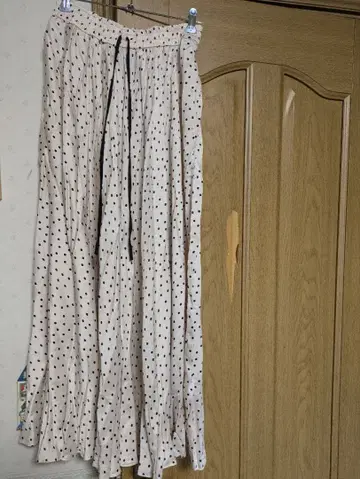 ZARA 도트 플레어 롱 스커트 [ 새상품급 ]