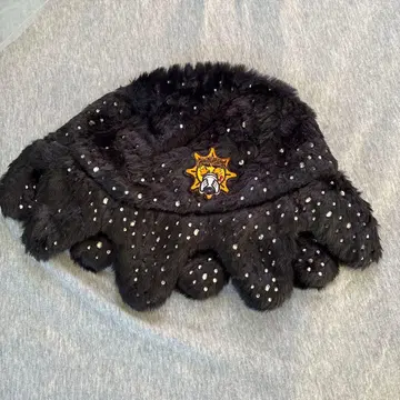 Furry Glo Sun Bucket Hat glogang
