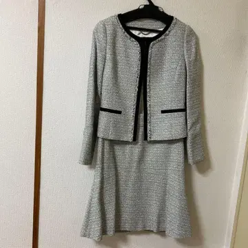 UNTITLED 스커트 수트 M 그레이 계열
