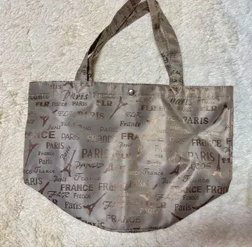 베이지 프린트 패턴 토트백