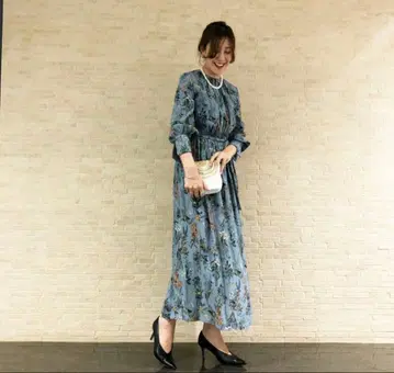 little black 플라워 프린트 맥시 원피스