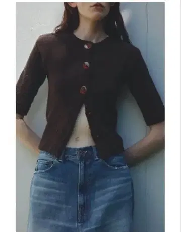 Uhr 우아 새상품급 브라운 니트 가디건 반팔