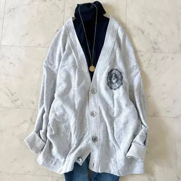 새상품급 아메리카나 스쿨 맨투맨 가디건 V넥 미들 기장 최근
