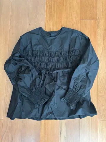 피그 런던 fig London 셔링 블라우스